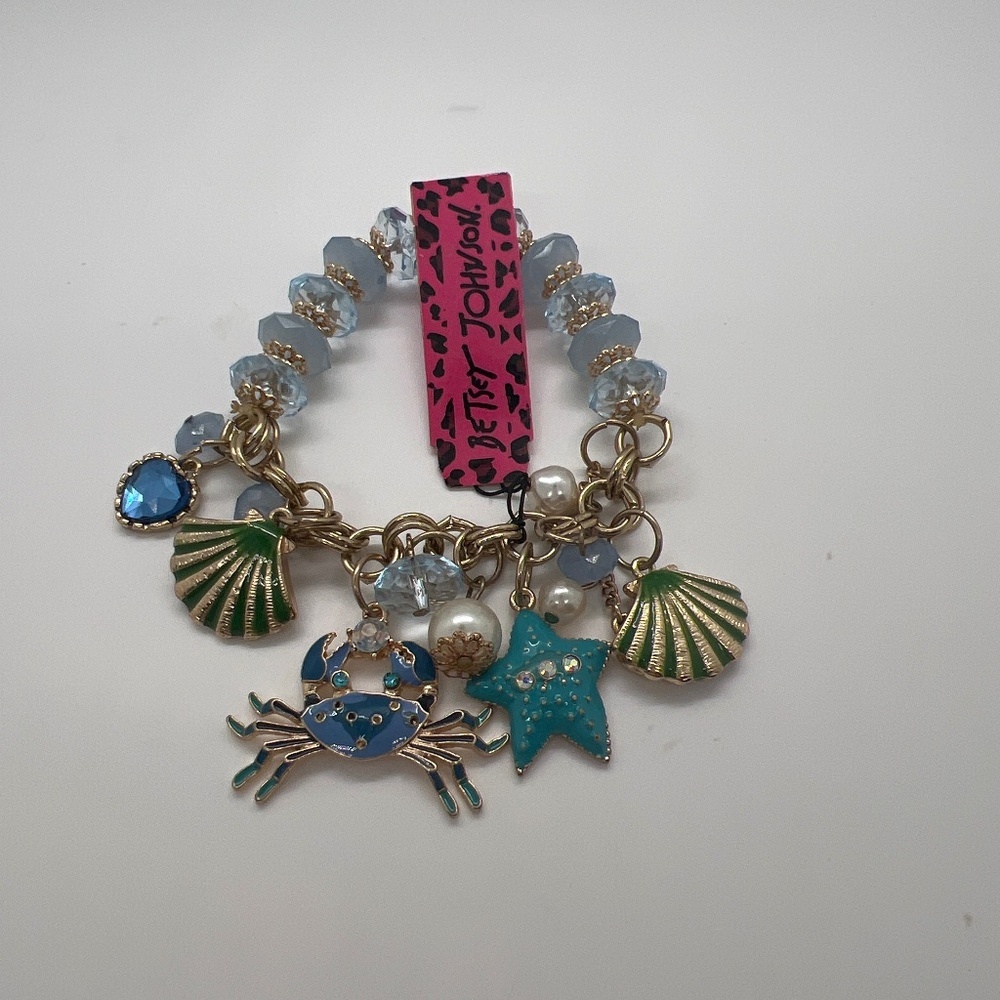Crab shell bracelet Betsey Johnson